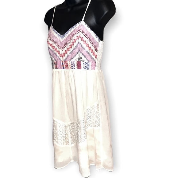 SALE!! Flying Tomato Boho Printed Lace Babydoll Dress Size Small - Picture 2 of 9